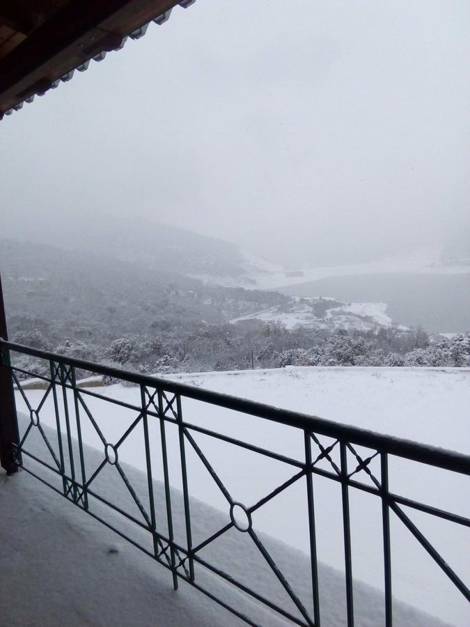 Kedros Chalet Agios Dimitrios  Екстер'єр фото